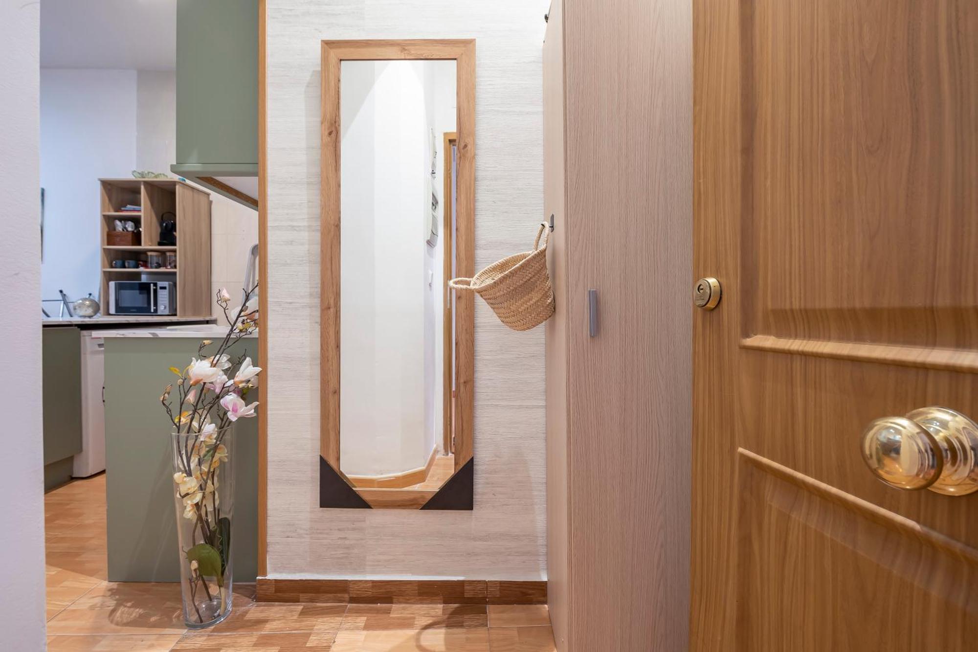 Precioso Estudio En El Retiro By Bebalmy Madrid